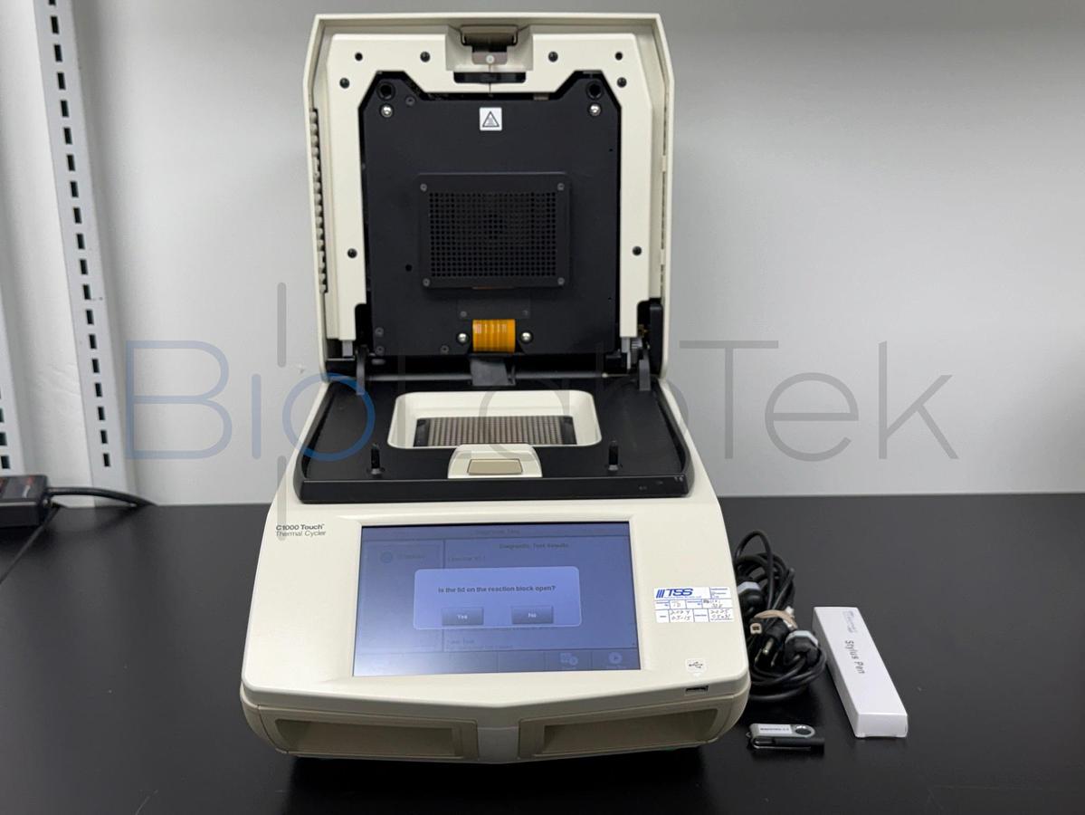 Used Bio-Rad CFX384 Touch Real-Time PCR Detection System | 19 Hours
