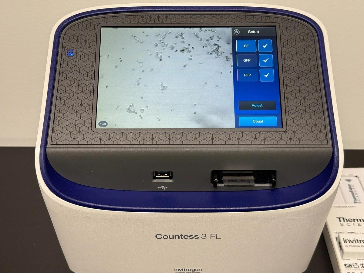 Used Invitrogen Countess 3 FL Automated Cell Counter | GFP & RFP EVOS Light Cubes