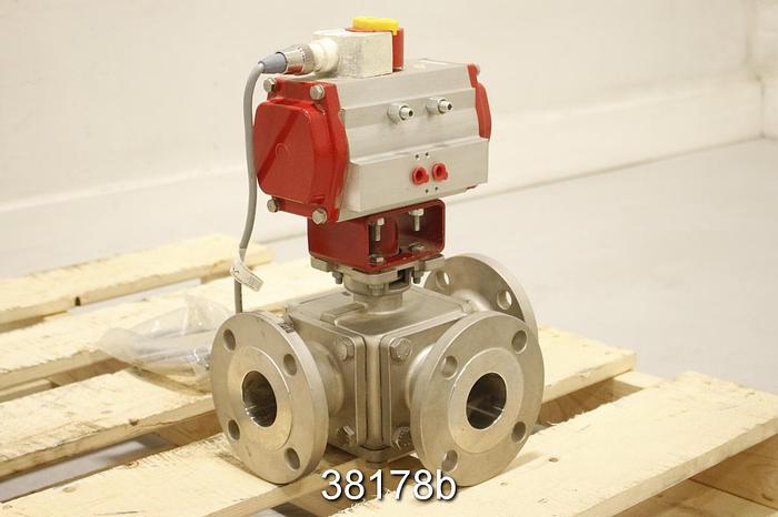 Unused Bray PMPM33-4L 2" 3-Way Control Valve #38178