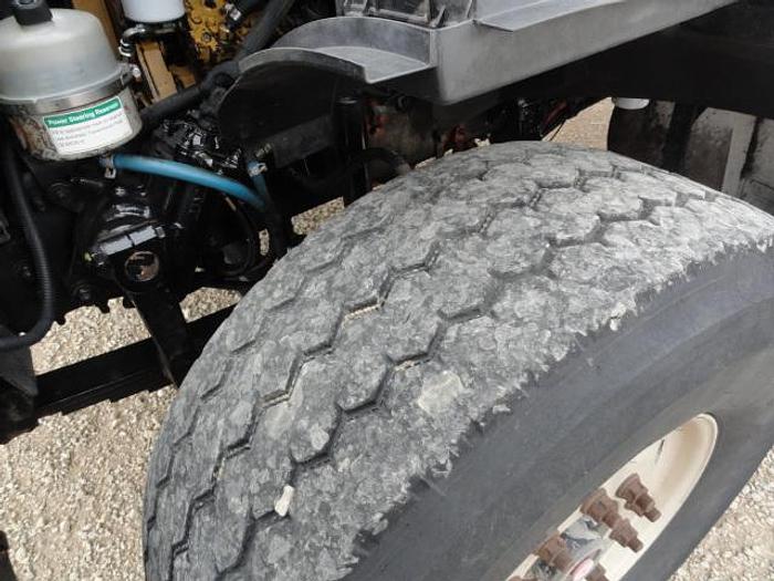 Used 2005 National LT500