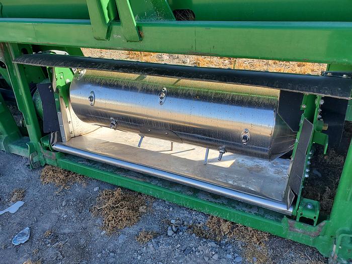 Used 30'John Deere 630D Draper Head for Sale in Idaho Southern