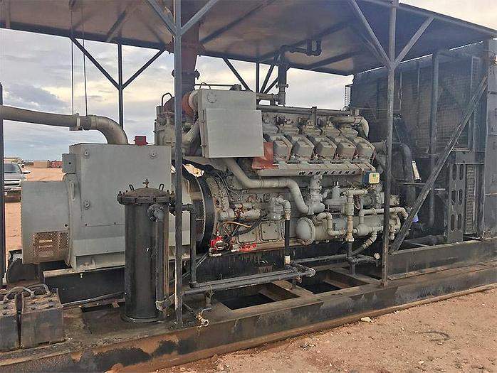 Used 3 MW Used Waukesha L7042GSI Natural Gas Generators