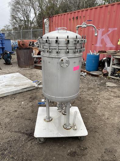 Used Used Sparkler Filters Inc. 304 stainless steel horizontal plate filter 18-S-23