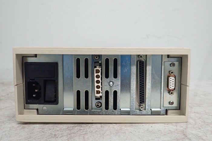 Used Varian LR88590 L8350-320 Multi-Gauge Vacuum Gauge Controller w/ Cables Type 0531