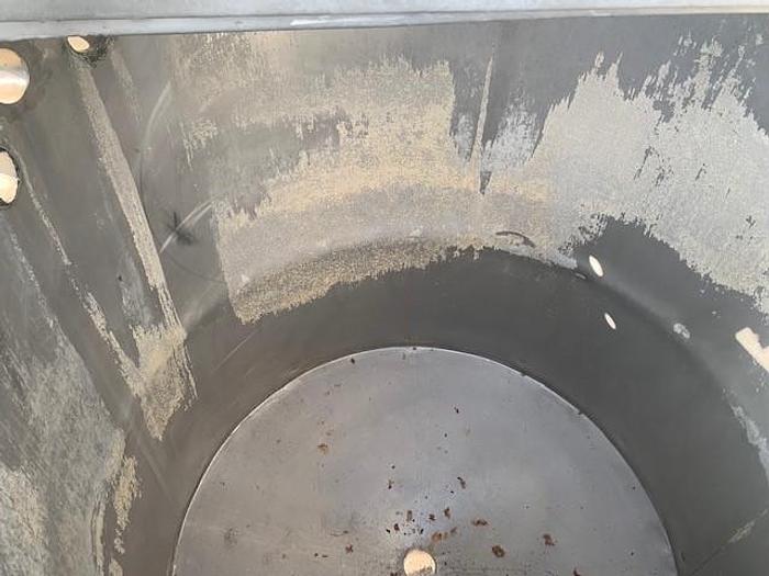 Used 500 Gallon Vertical Stainless Steel Tank
