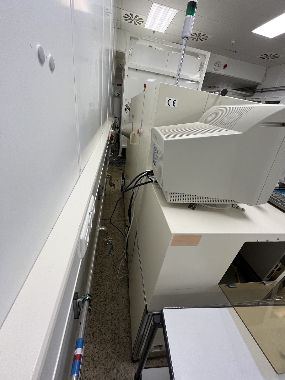 Used 2000  MA1508N wafer mounter CE