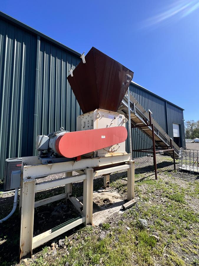 Used Schutte Hammermill-WA36