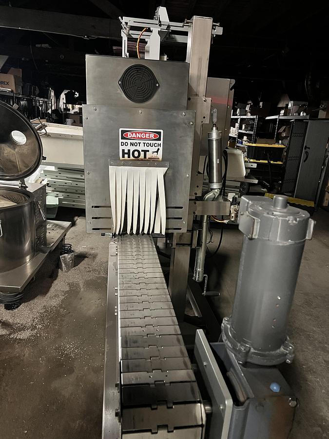 Used Heat Shrink Tunnel with Sleeve Inserter