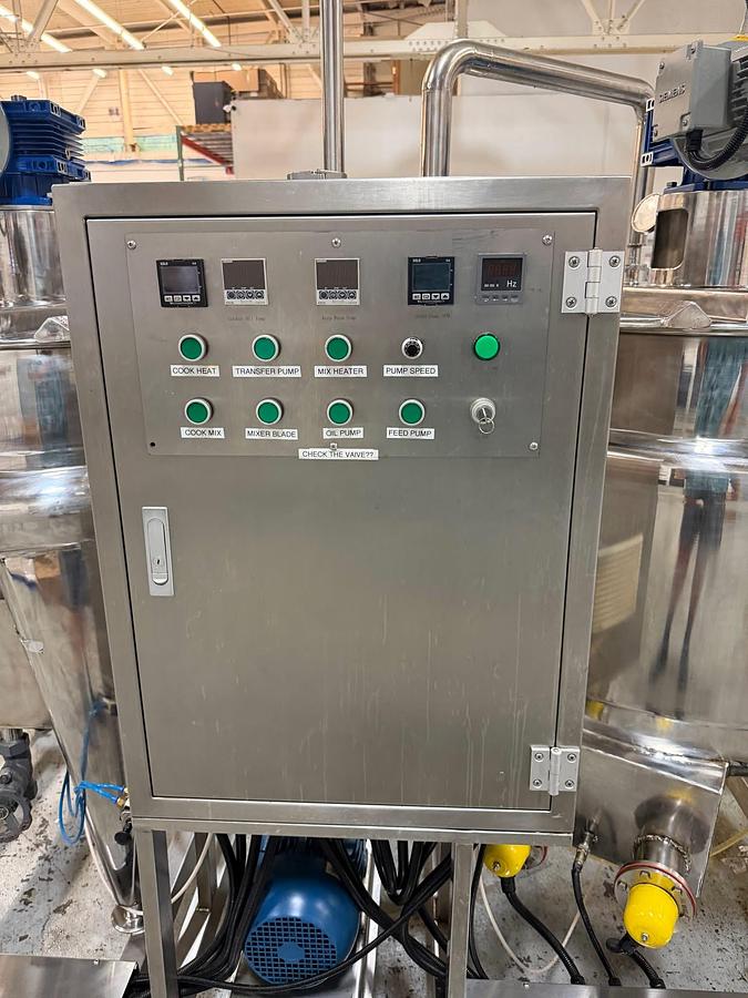 Used (2) 400 L Gummy Cooking Kettles