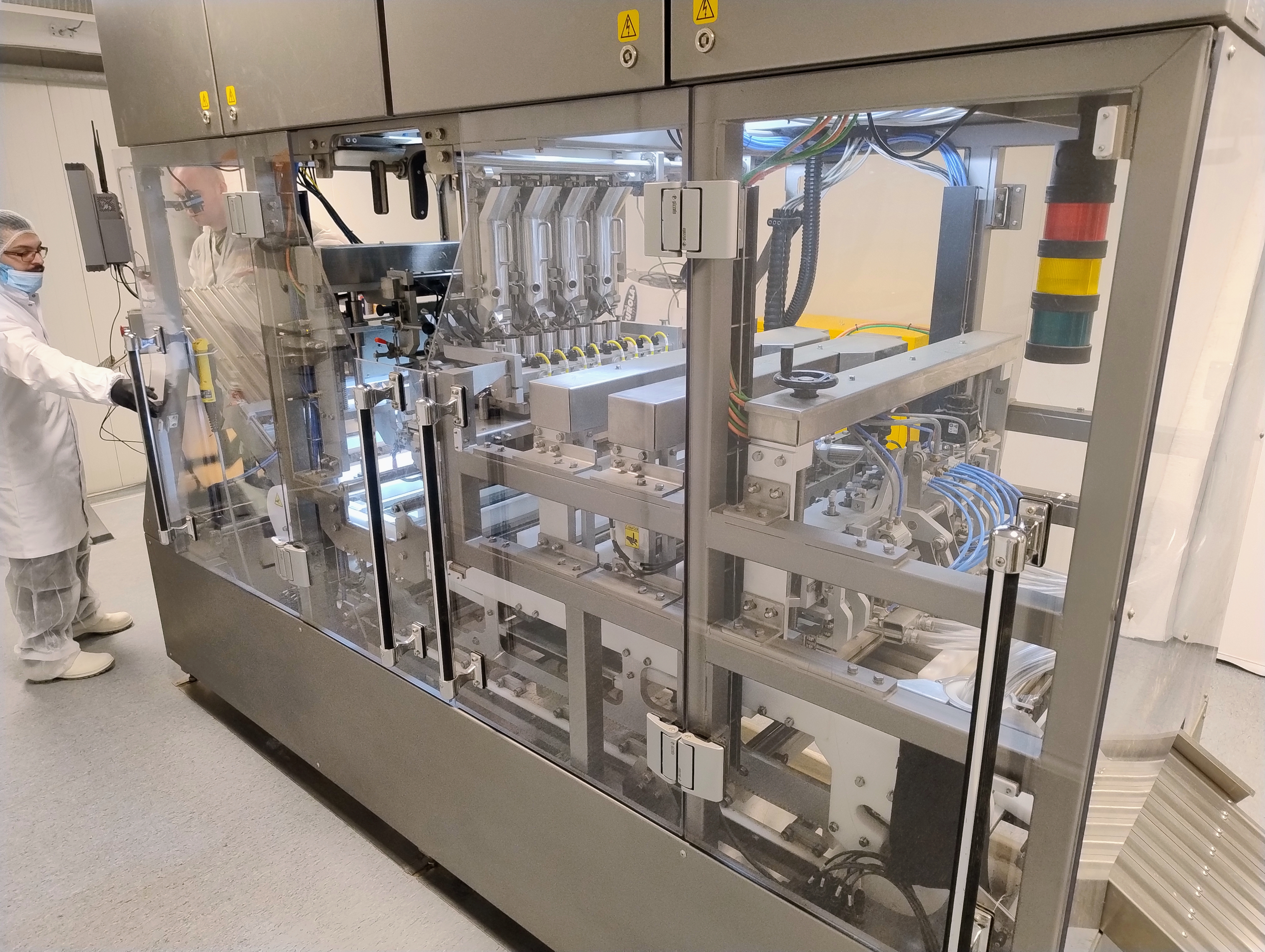 Used JuanaRoll 8 Channel Pre-Rolling Machine