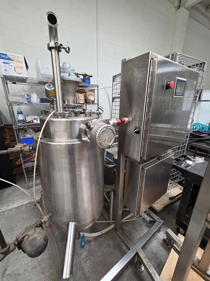 Used Pinnacle Package: AES, SRS, Decarb Skid, & Heated Filtration Skid