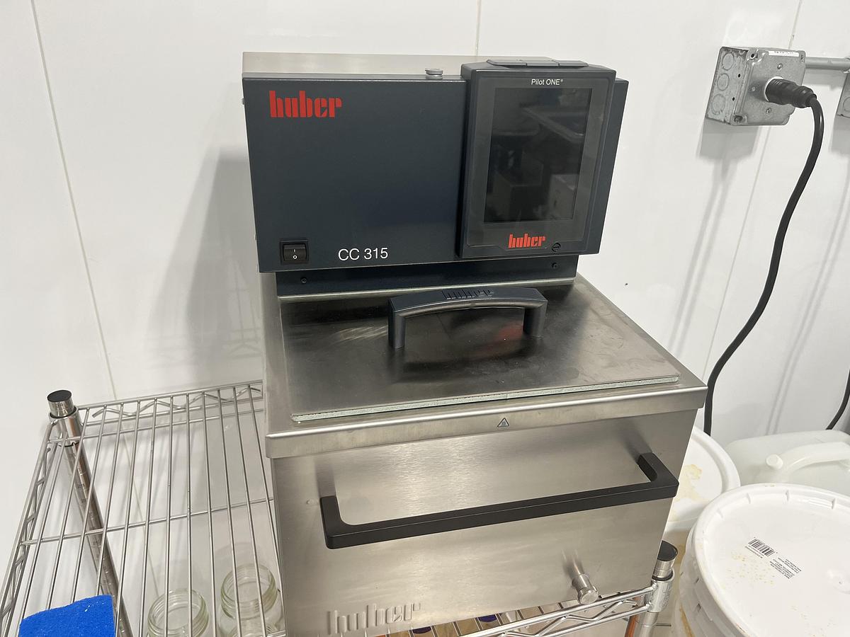 Used Huber CC315 Recirculating Heater