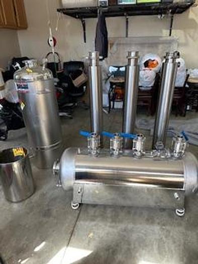 [Brand New, Never Used] Bhogart Sauce Extractor - Vacuum Pump and Honey Pots Included