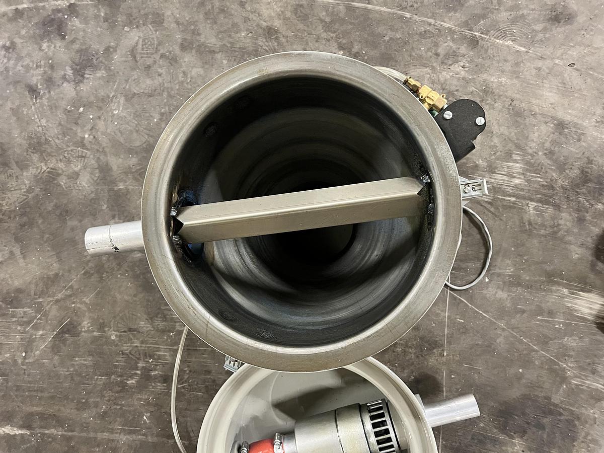 Used Conair DuraLoad Vacuum Loader