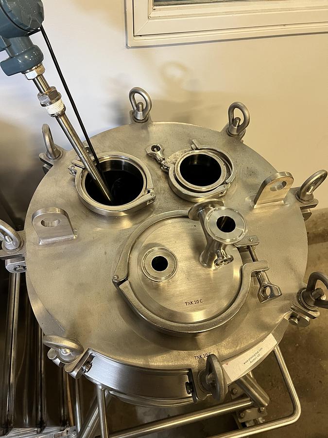 Used Highland Equipment Inc – Decarb Pressurized Vessel