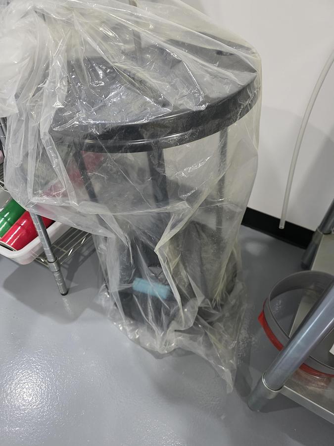 Used Resinator XL Classic Bundle: Bladeless Trimmer, Cryo Sifter, and Ice Water Hash apparatus