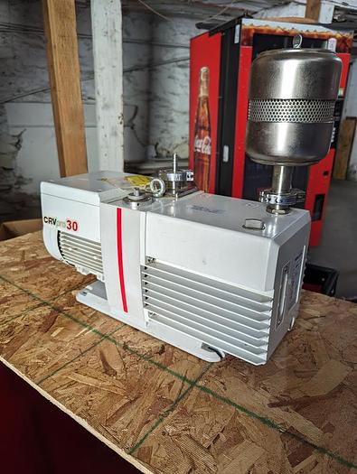 Used Welch CRVpro 30 Direct Drive Pump 3301-01