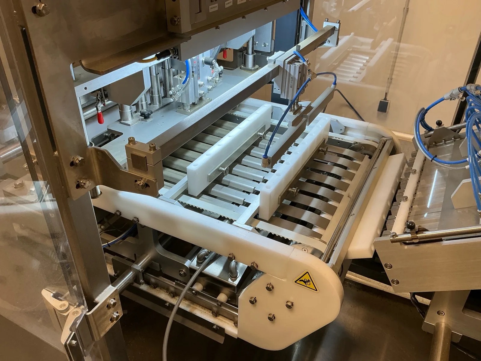 Used JuanaRoll 8 Channel Pre-Rolling Machine
