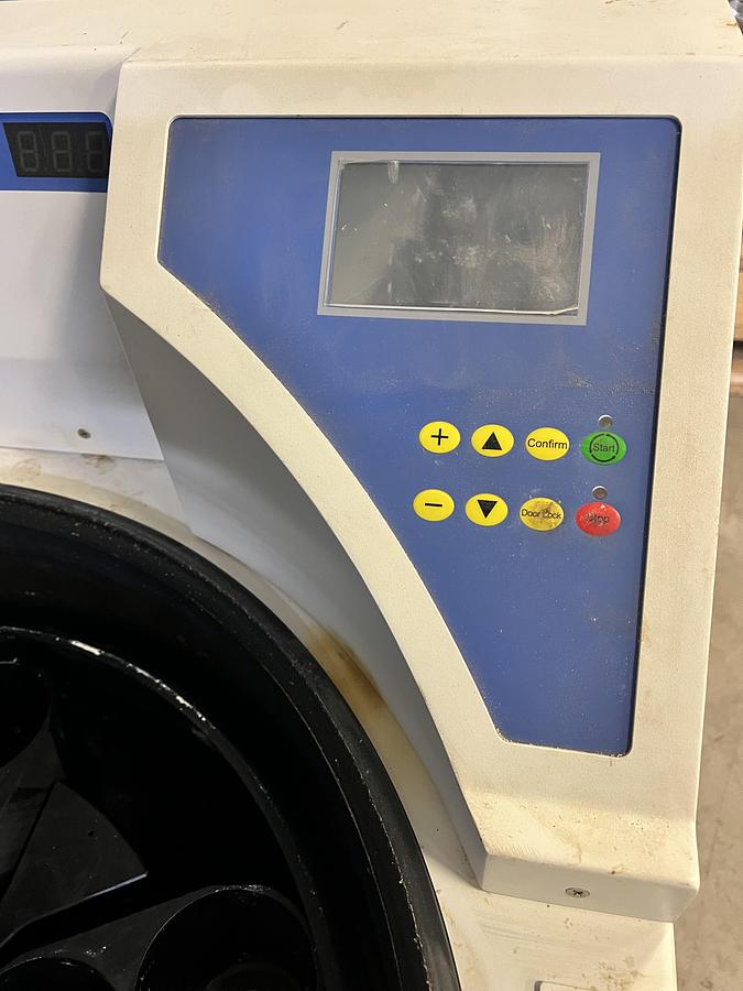 Used Refrigerated Isolate Centrifuge- 20 C Degree FR8-B12 (Old model CRV-80B)