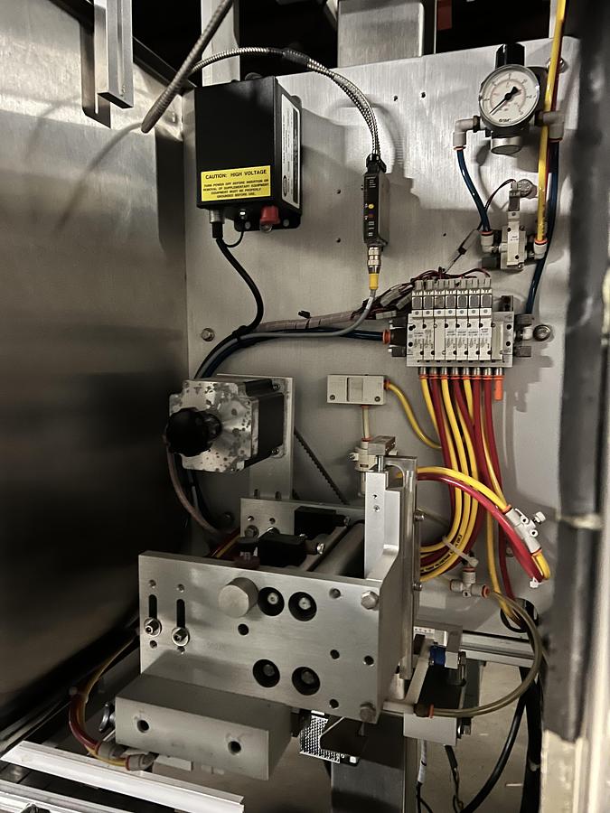 Used Heat Shrink Tunnel with Sleeve Inserter