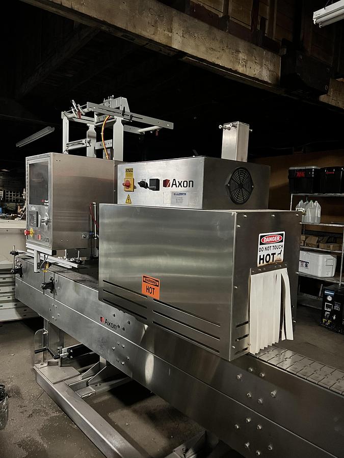 Used Heat Shrink Tunnel with Sleeve Inserter