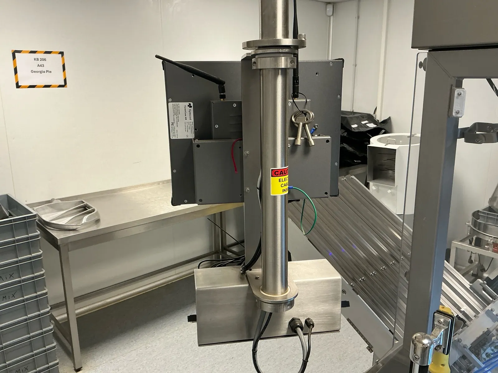 Used JuanaRoll 8 Channel Pre-Rolling Machine