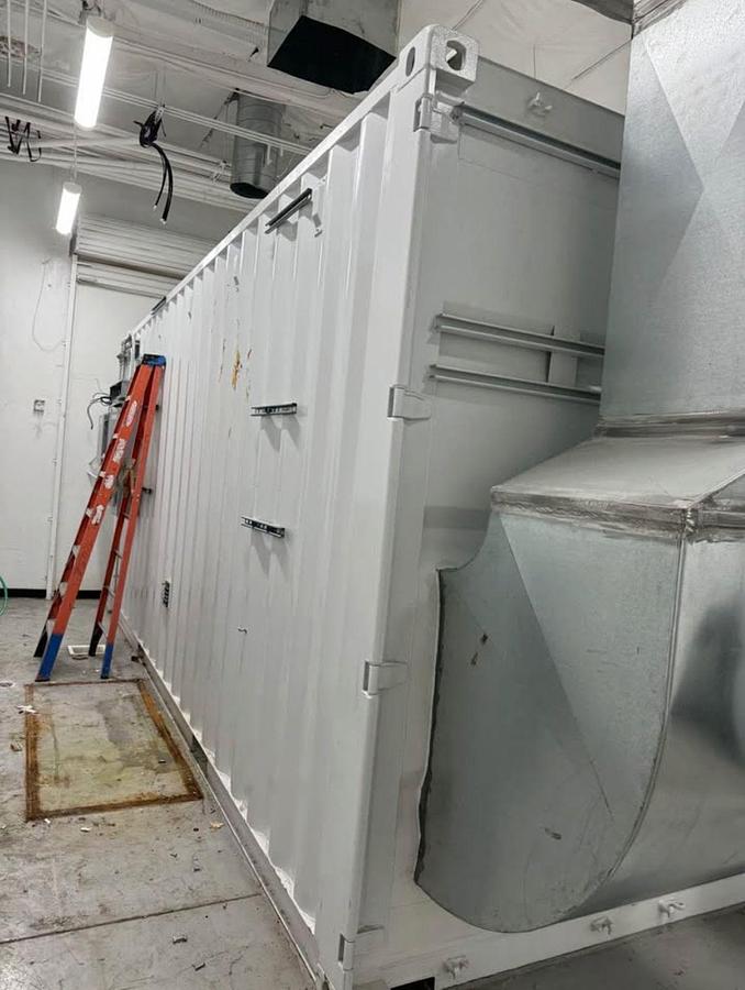 Used Flexmod C1D1 Outdoor Booth 8x20' 