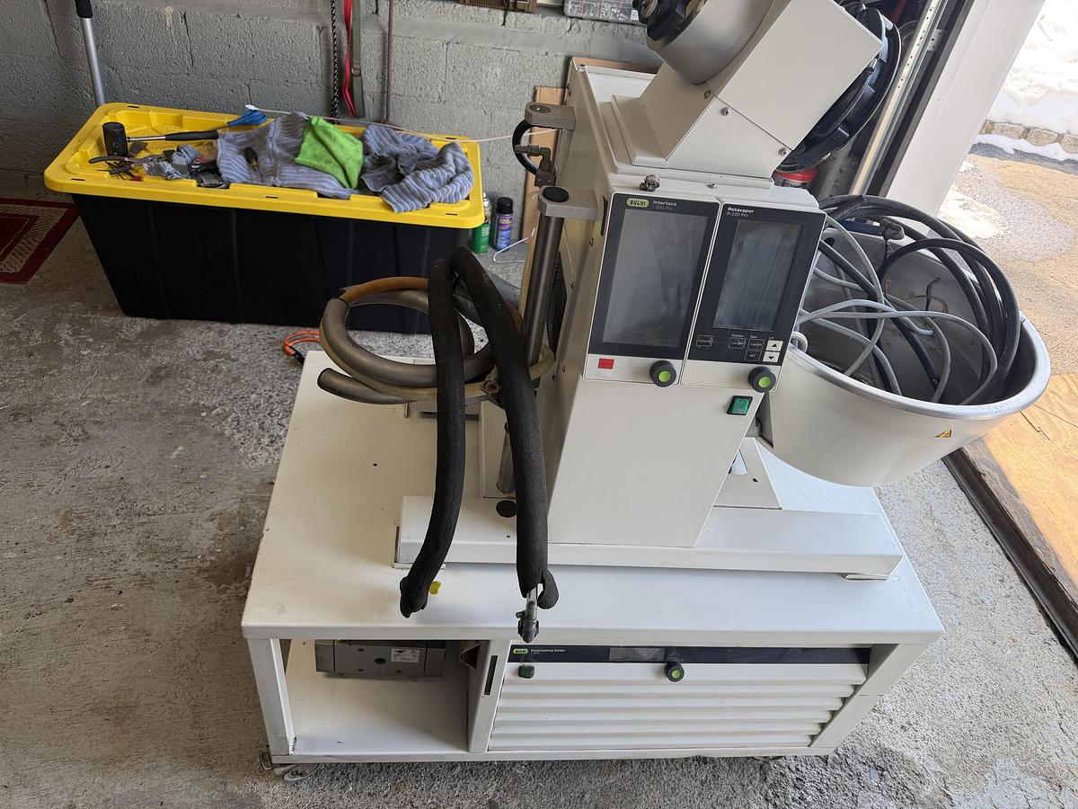 Used Buchi RotaVapor R-220 Pro with Recirculating Chiller and Vacuum Pump