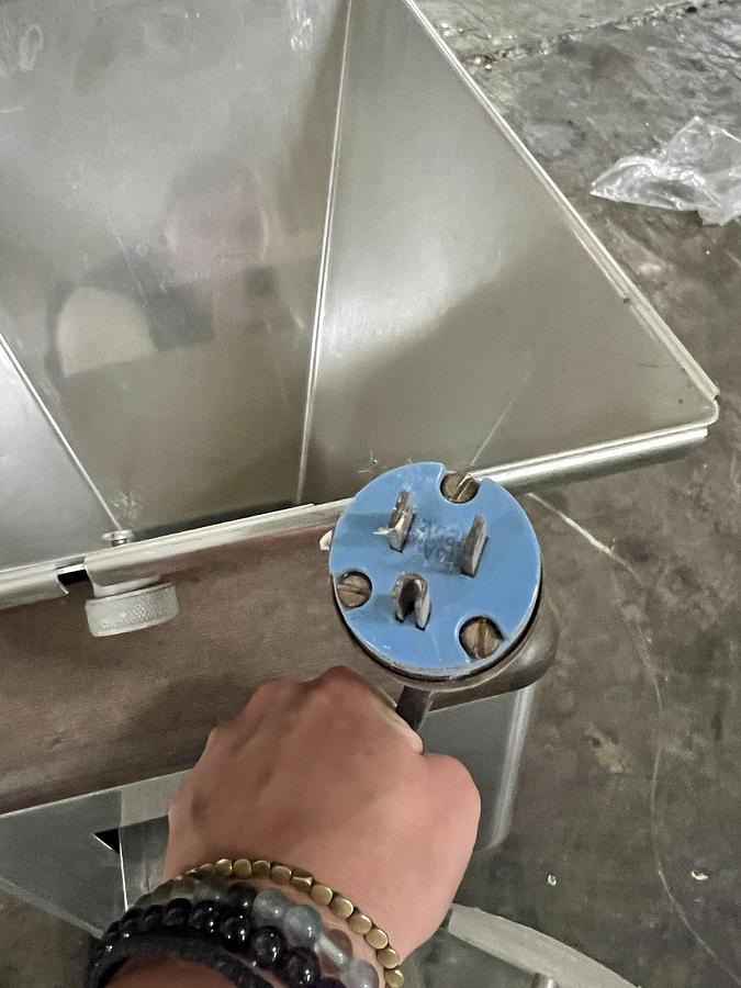 Used CAPSULE COUNTER- PEI VERSACOUNT