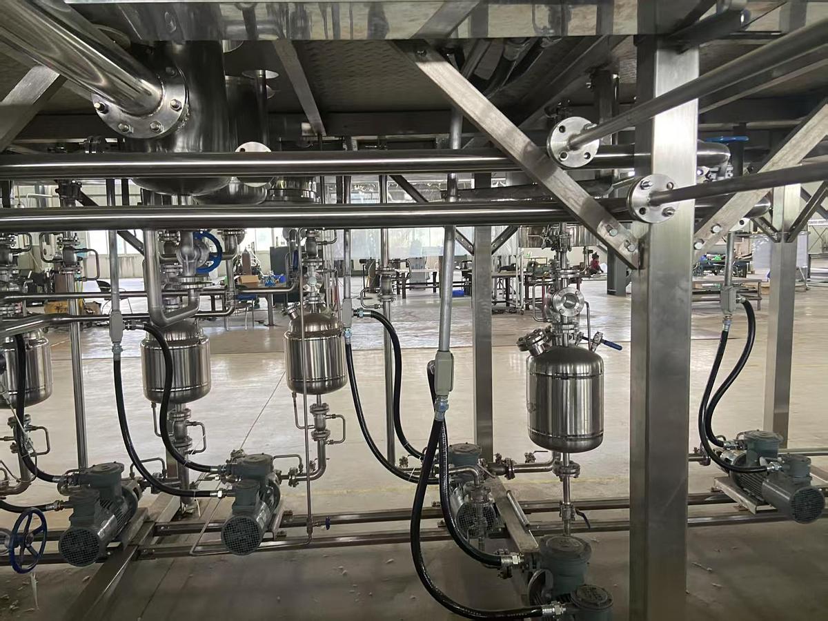 YMD-10000 Industrial Wiped Film Distillation System (Complete Turnkey Setup)