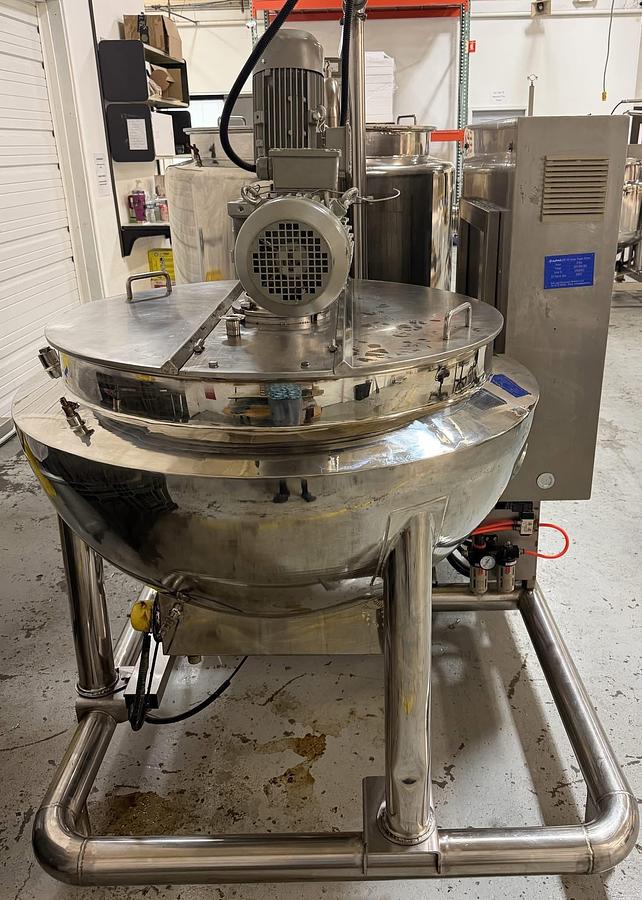 Used (2) 400 L Gummy Cooking Kettles
