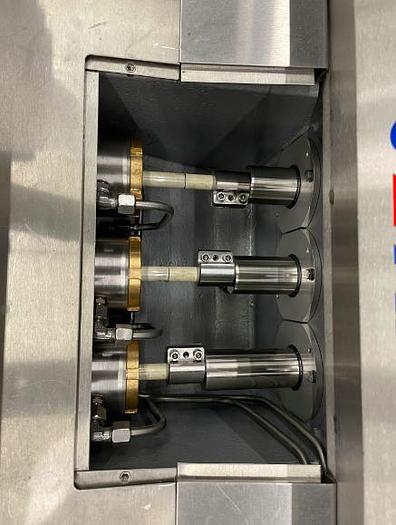 Refurbished APV Rainnie R15 Homogenizer - 14,500 PSI Max Pressure