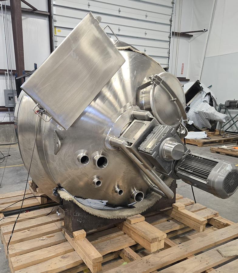 JBF Stainless Tanks - 4 Units Available (2 Single Motor / 2 Dual Motor)
