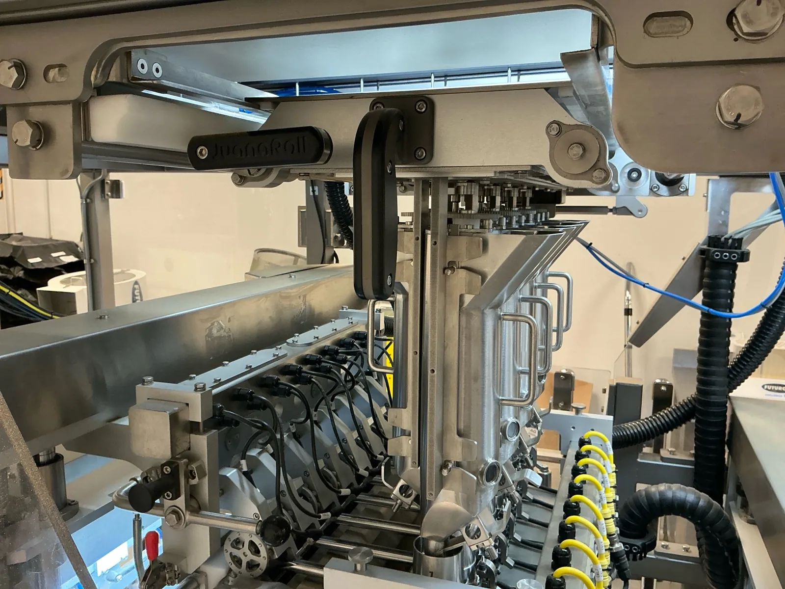 Used JuanaRoll 8 Channel Pre-Rolling Machine