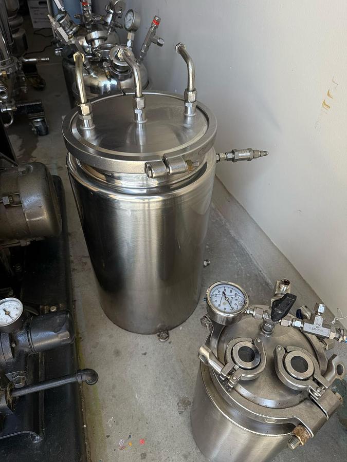 Used Precision PX1 Hydrocarbon Extractor with GC 5000 Gas Compressor - Turnkey System 