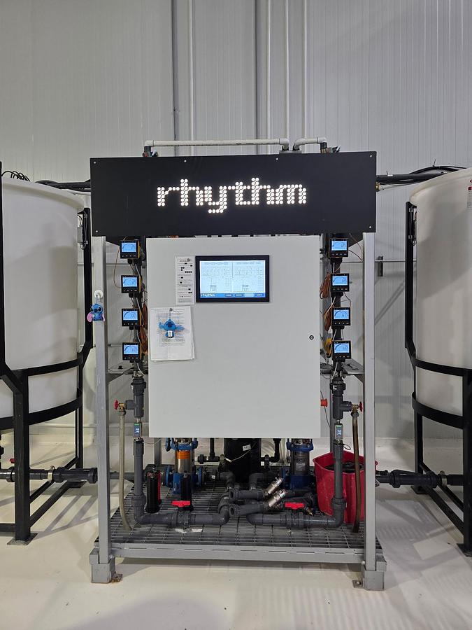 Used Rythym Fertigation System: an In-Line Automated Nutrient Batch Dosing System