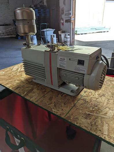 Used Welch CRVpro 30 Direct Drive Pump 3301-01