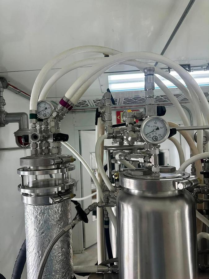 Used Bizzy Bee Hydrocarbon Extractor