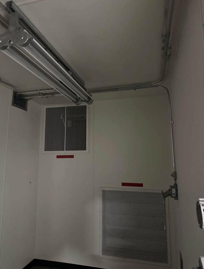 Used Flexmod C1D1 Outdoor Booth 8x20' 