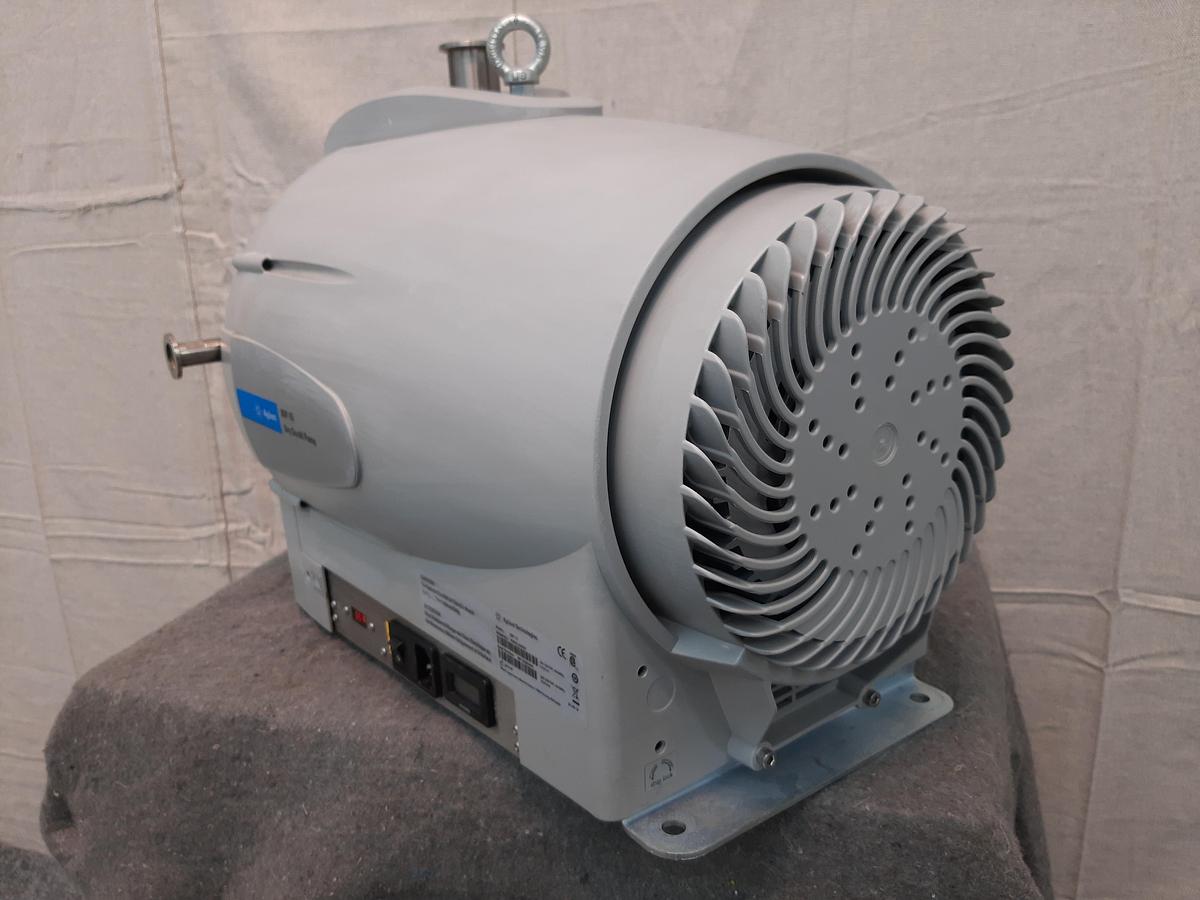 Used Across International 16 Cu Ft Vacuum Oven with Agilent Dry Scroll Pump