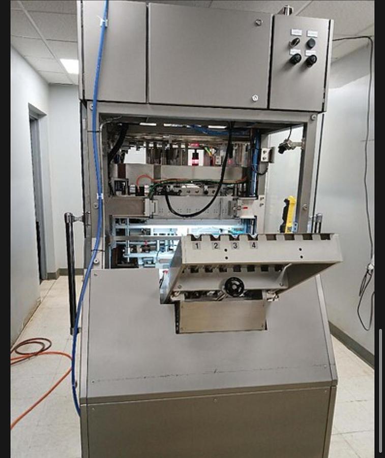 Used JuanaRoll 4 Channel Automated PreRolling Machine 