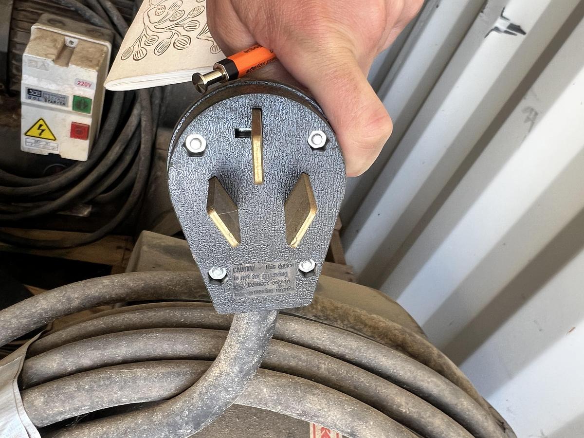 Used Centurion Pro 3.0 Stainless Steel Trimmer