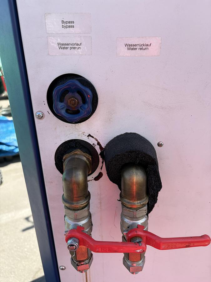 Used Huber CS 100 Recirculating Chiller