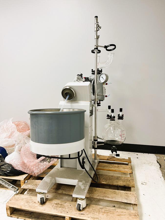 Used Across International 20 L Rotational Evaporator with Chiller