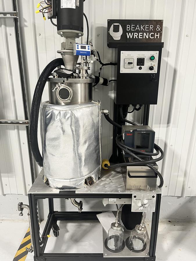 Used Beaker & Wrench 40L Decarb System