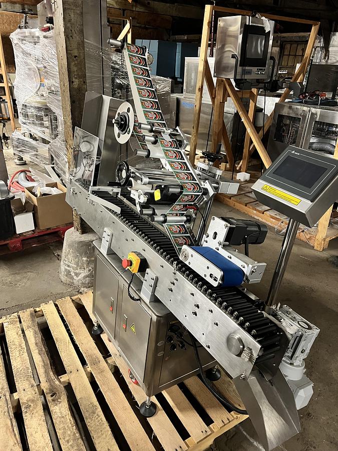 Used Labeler for Pre-Rolls