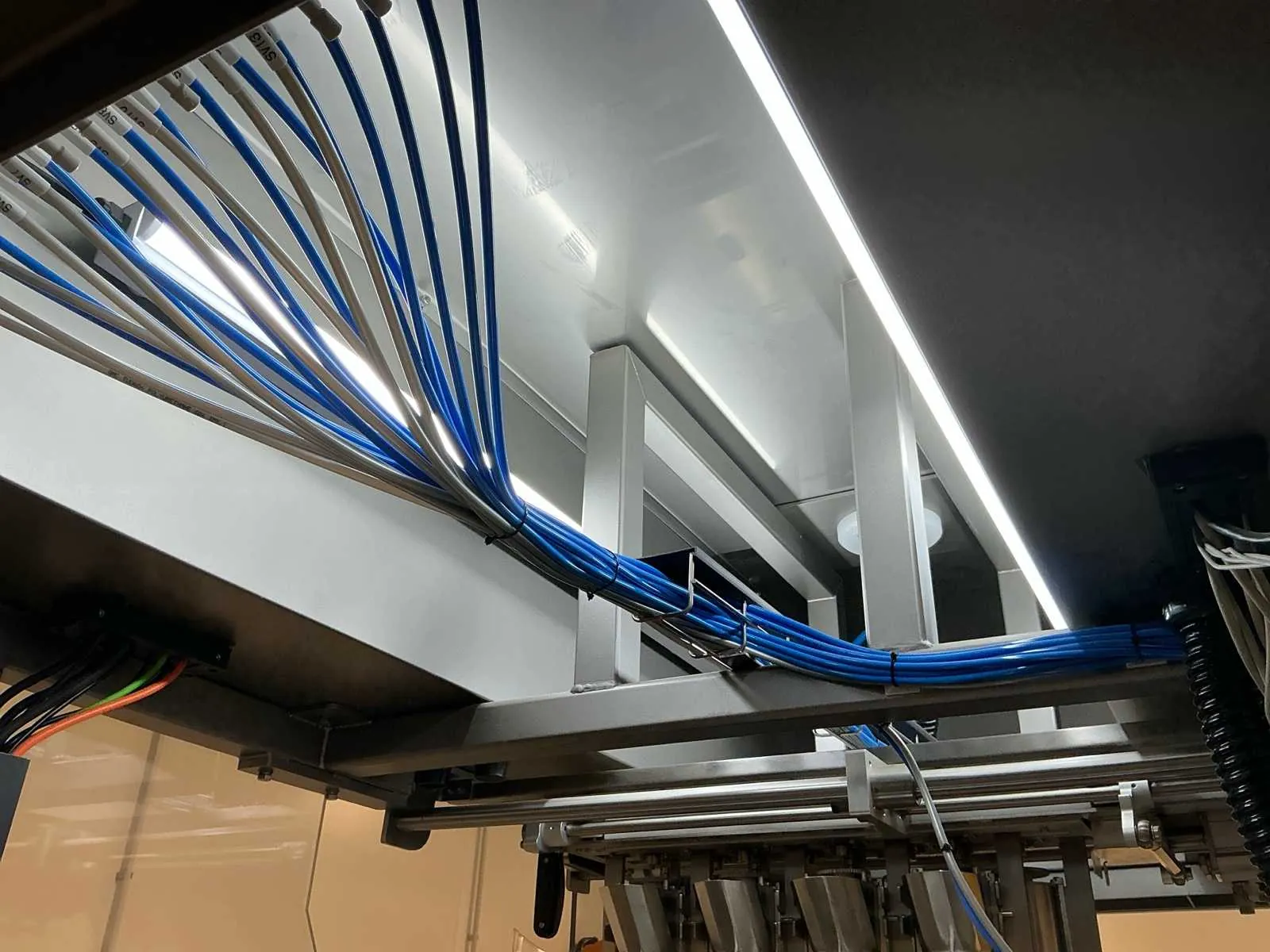 Used JuanaRoll 8 Channel Pre-Rolling Machine