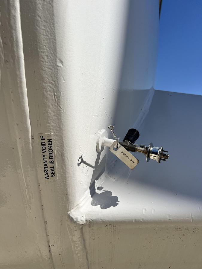 Used External Nitrogen Tank