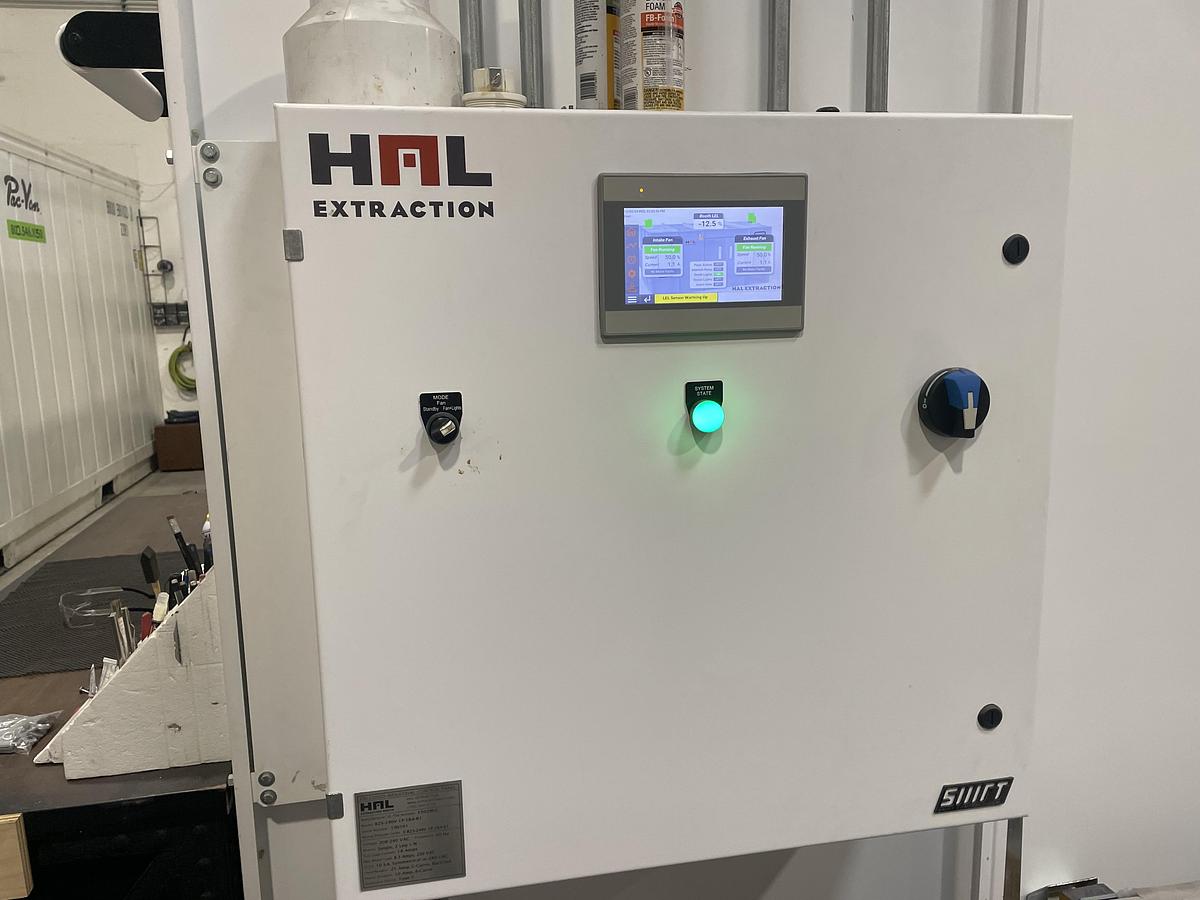 Used HAL C1D1 Extraction Booth 10x20x8.5"