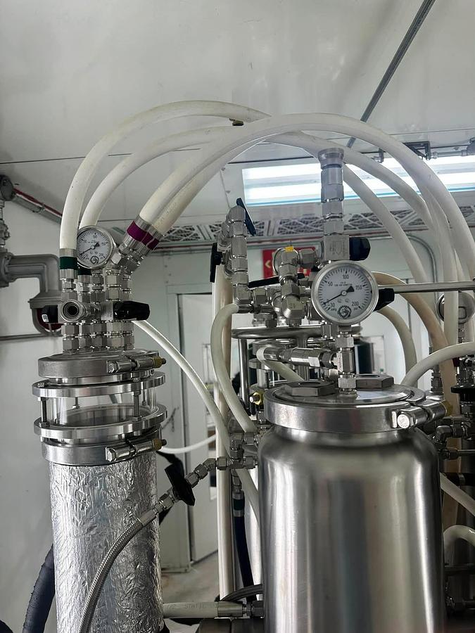 Used Bizzy Bee Hydrocarbon Extractor